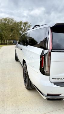 2021 Cadillac Escalade ESV Sport