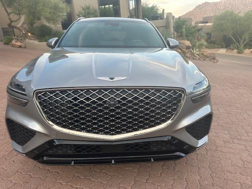 2023 Genesis GV70 2.5T