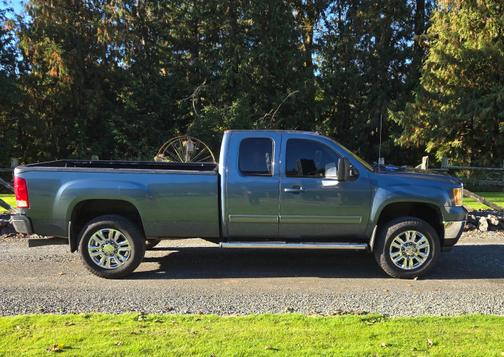 2011 GMC Sierra 2500 SLT