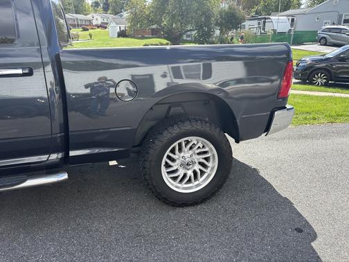 Gray 2015 RAM 1500 Big Horn