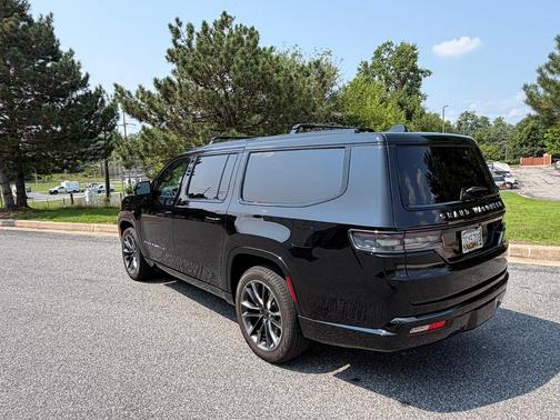 Black 2025 Jeep Grand Wagoneer L Series III Obsidian