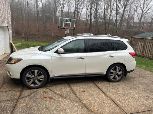 2015 Nissan Pathfinder Platinum