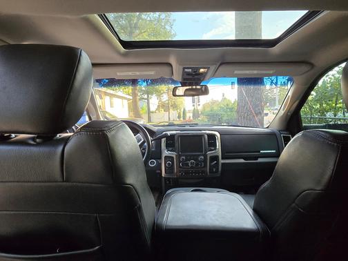 2014 RAM 3500 Laramie