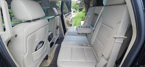 Black 2016 GMC Yukon Denali