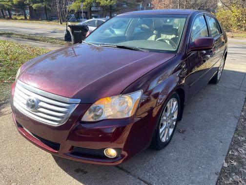 2008 Toyota Avalon XL