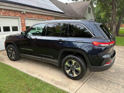 Blue 2022 Jeep Grand Cherokee 4xe Base