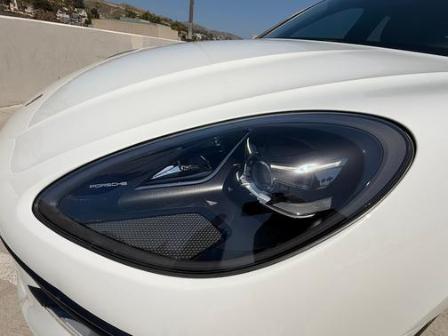 White 2020 Porsche Macan Macan GTS