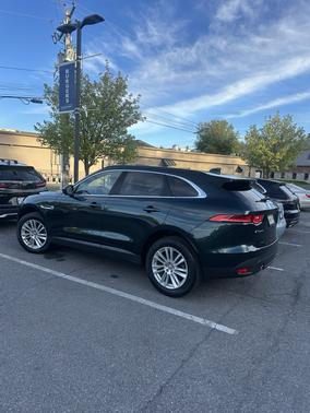Green 2018 Jaguar F-PACE 30t Prestige