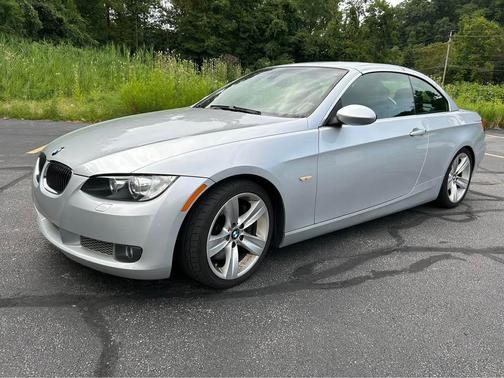 Silver 2007 BMW 335 i
