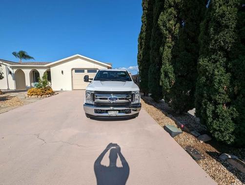 White 2019 Ford F-250 XLT