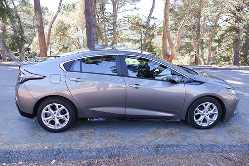 2017 Chevrolet Volt Premier