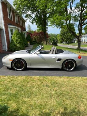 Silver 2000 Porsche Boxster Boxster S