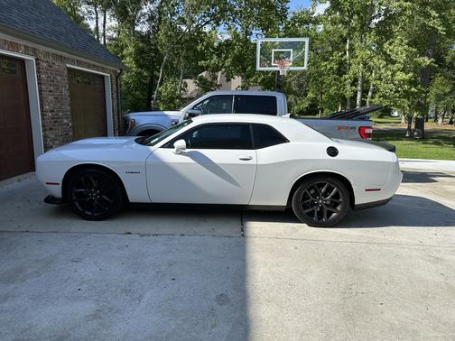 White 2020 Dodge Challenger R/T