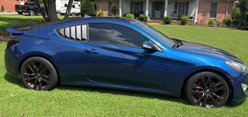Blue 2016 Hyundai Genesis Coupe 3.8 Ultimate