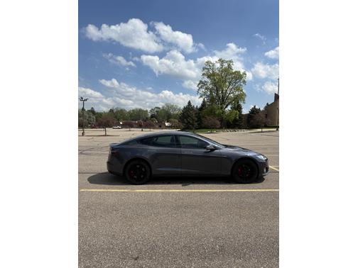 2015 Tesla Model S P85D