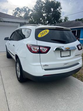 White 2016 Chevrolet Traverse Base LS