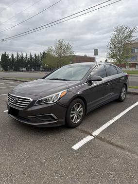 Brown 2017 Hyundai SONATA SE