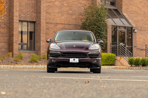 2011 Porsche Cayenne Cayenne S Hybrid
