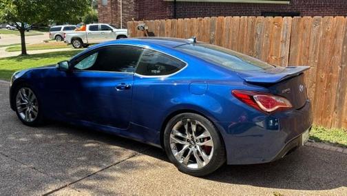 Blue 2016 Hyundai Genesis Coupe 3.8 Ultimate
