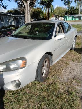 2008 Pontiac Grand Prix Base