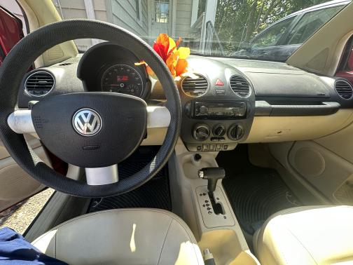 2008 Volkswagen New Beetle SE