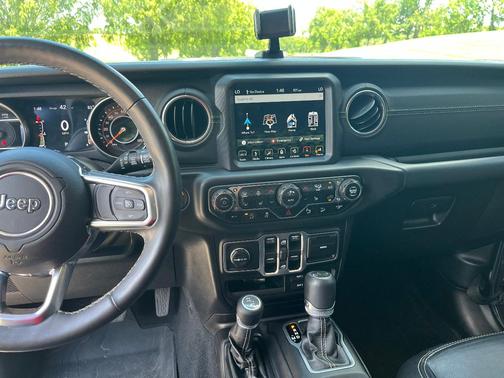 Gray 2018 Jeep Wrangler Unlimited Sahara