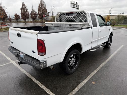 2003 Ford F-150 XL