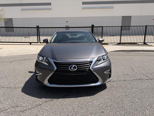 Gray 2016 Lexus ES 350 Base