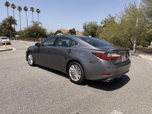 Gray 2016 Lexus ES 350 Base