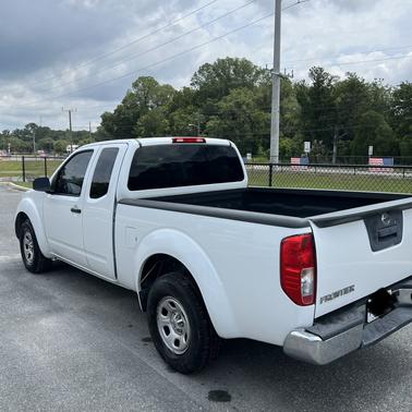 White 2016 Nissan Frontier S