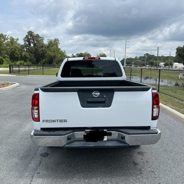 White 2016 Nissan Frontier S