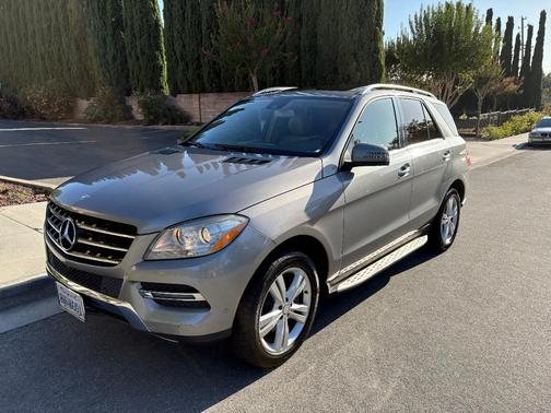 Gray 2014 Mercedes-Benz M-Class ML 350 BlueTEC 4MATIC