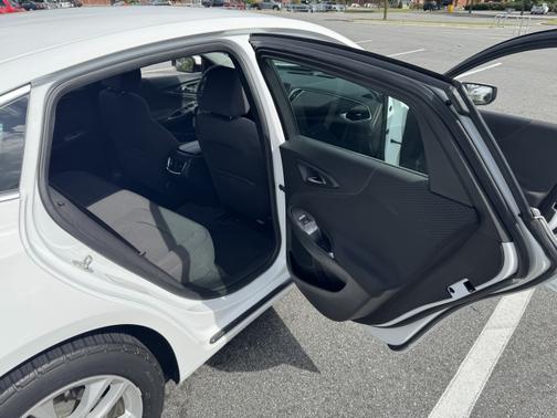 2017 Chevrolet Malibu 1LT