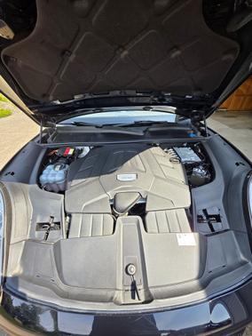 2019 Porsche Cayenne Base