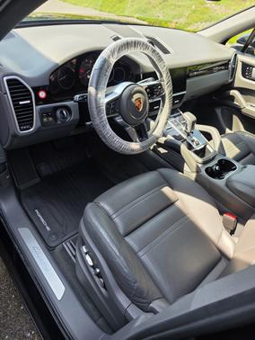 2019 Porsche Cayenne Base