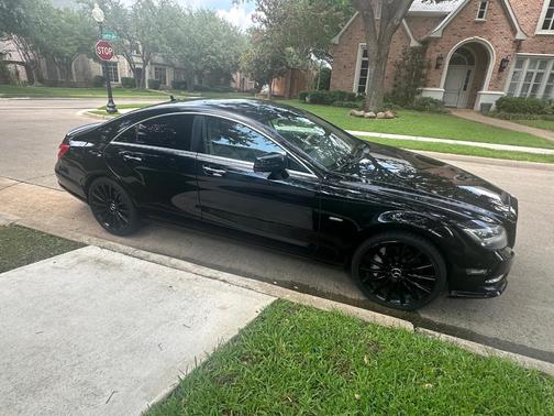 Black 2012 Mercedes-Benz CLS-Class CLS 550