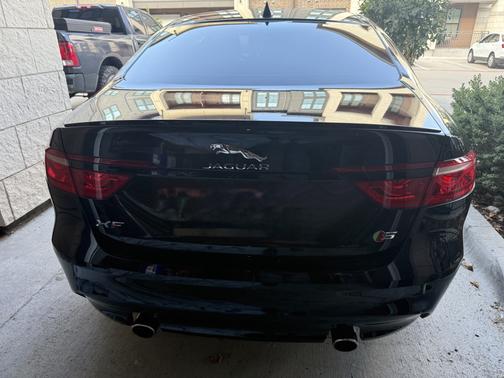 2016 Jaguar XF S