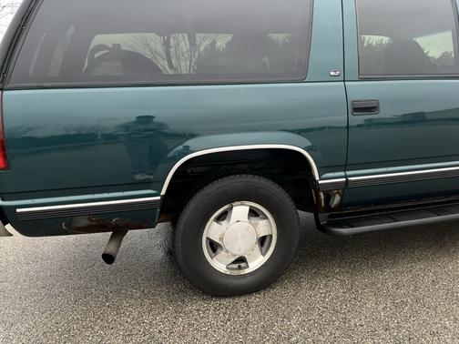 1998 GMC Suburban 1500