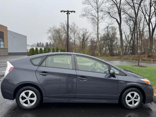 2012 Toyota Prius Two