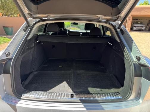 Silver 2021 Audi e-tron Premium