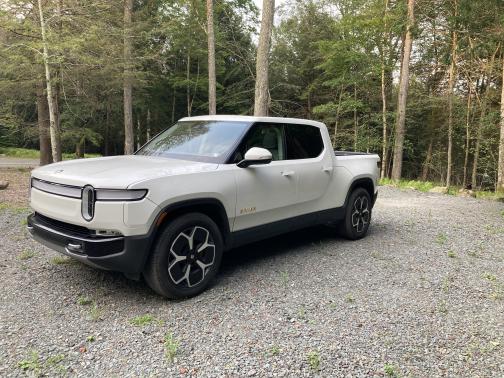 2022 Rivian R1T Adventure Package