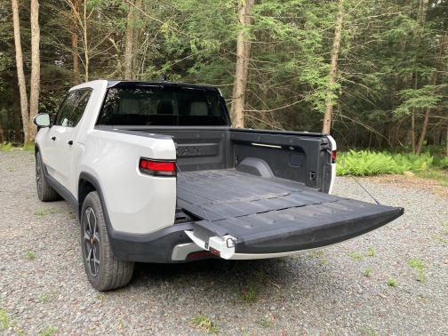 2022 Rivian R1T Adventure Package