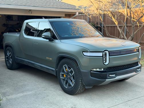 2022 Rivian R1T Launch Edition