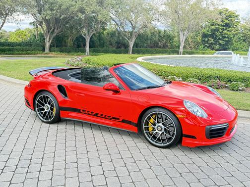 2017 Porsche 911 911 Turbo S Cabriolet
