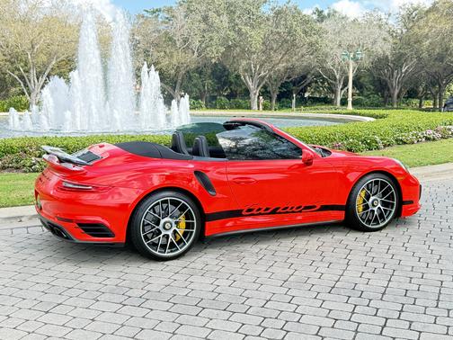 2017 Porsche 911 911 Turbo S Cabriolet