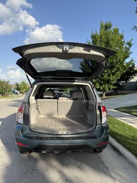 2010 Subaru Forester 2.5 X Premium