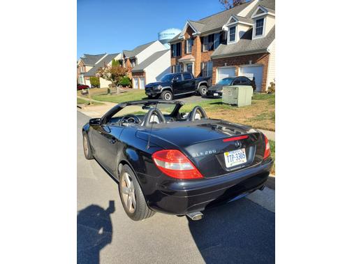 2006 Mercedes-Benz SLK-Class Base
