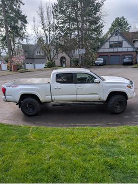 2018 Toyota Tacoma TRD Sport