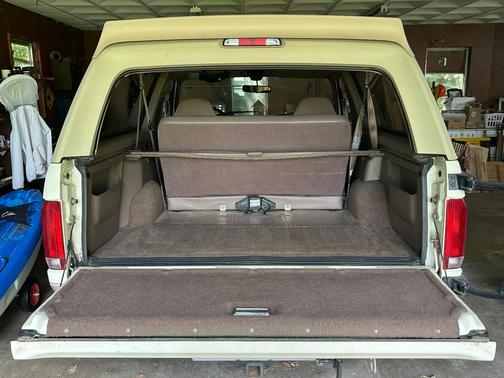 Beige 1995 Ford Bronco Eddie Bauer
