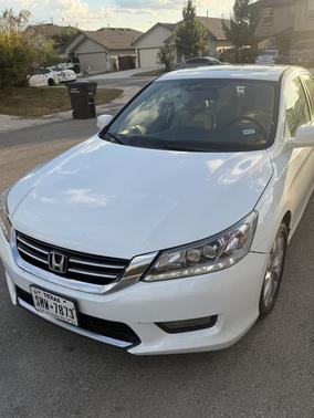 White 2014 Honda Accord Touring